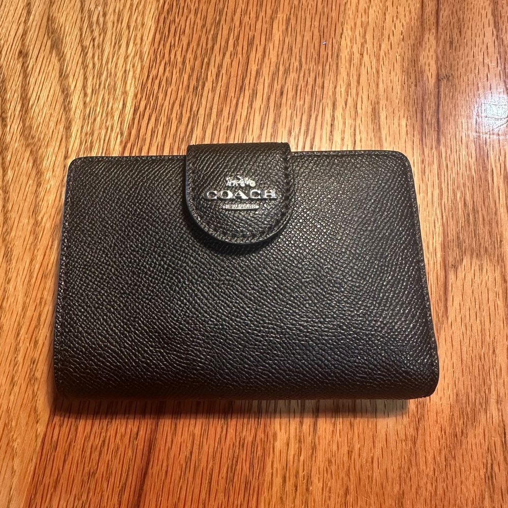 Coach Black Snap Wallet
